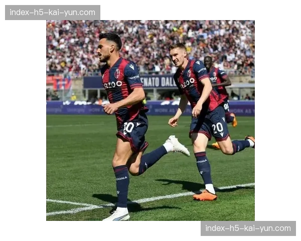 维罗纳0-2AC米兰，皮奥利球队在对方禁区前夺回球权并转化两球