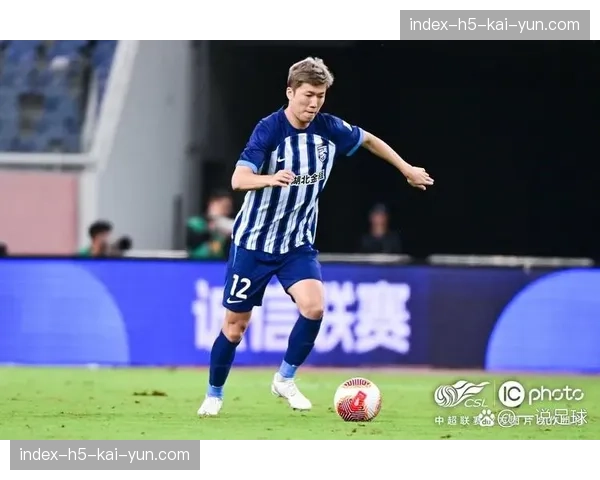 赛后数据：武汉三镇全场跑动距离创赛季新低，主帅称天气与场地影响显著