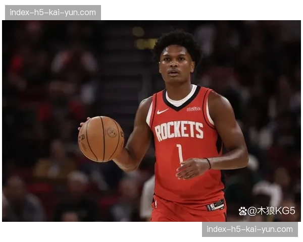 约什-阿伦将带三处伤势出战:保持现役球员最长常规赛连续首发纪录 约什-阿伦将带三处伤势出战:保持现役球员最长常规赛连续首发纪录